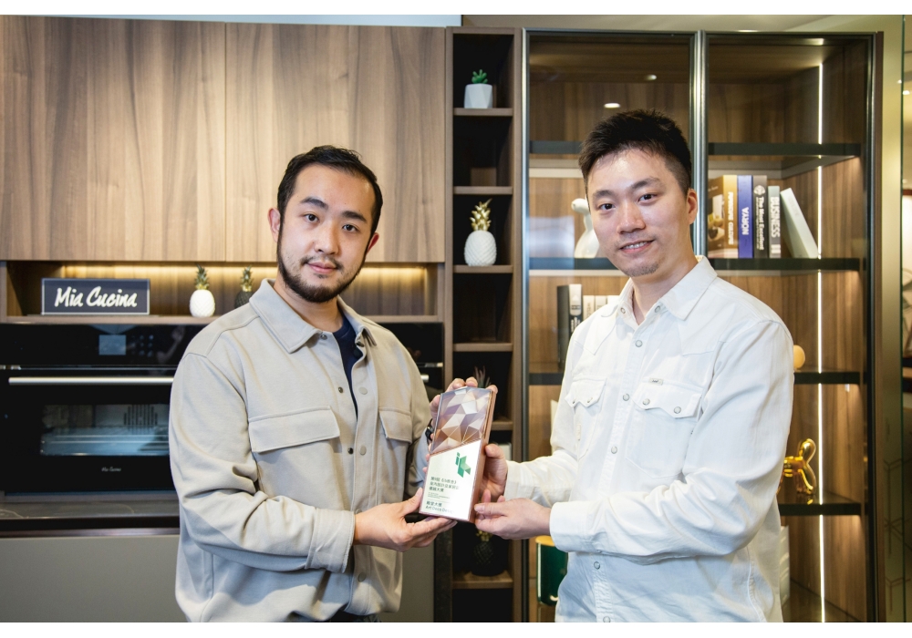 TONY CHU (1)